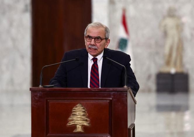 Le premier ministre libanais, Nawaf Salam, s’exprime devant la presse au palais présidentiel de Baabda (Liban), le 8 février 2025.