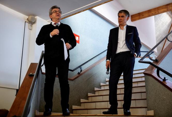 Le leader de La France insoumise (LFI), Jean-Luc Mélenchon, et le premier secrétaire du Parti socialiste (PS), Olivier Faure, à Caen, le 8 juin 2022. 