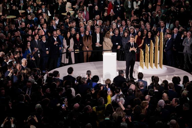 Le président de la République, Emmanuel Macron, lors de son discours au premier jour du Sommet pour l’action sur l’intelligence artificielle, au Grand Palais, à Paris, le 10 février 2025.