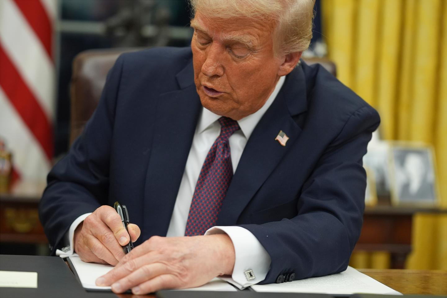 US appeals court upholds block on Trump's order to end birthright citizenship