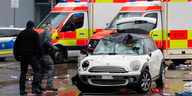 A Munich, une voiture percute un groupe de personnes, faisant « une vingtaine de blessés »