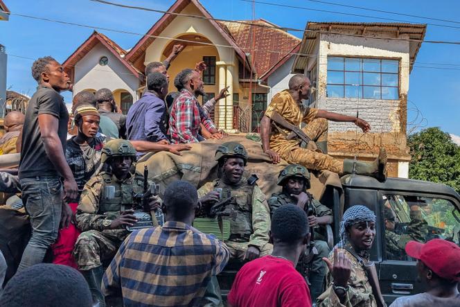 Des combattants du M23 à Bukavu, en République démocratique du Congo, le 16 février 2025.