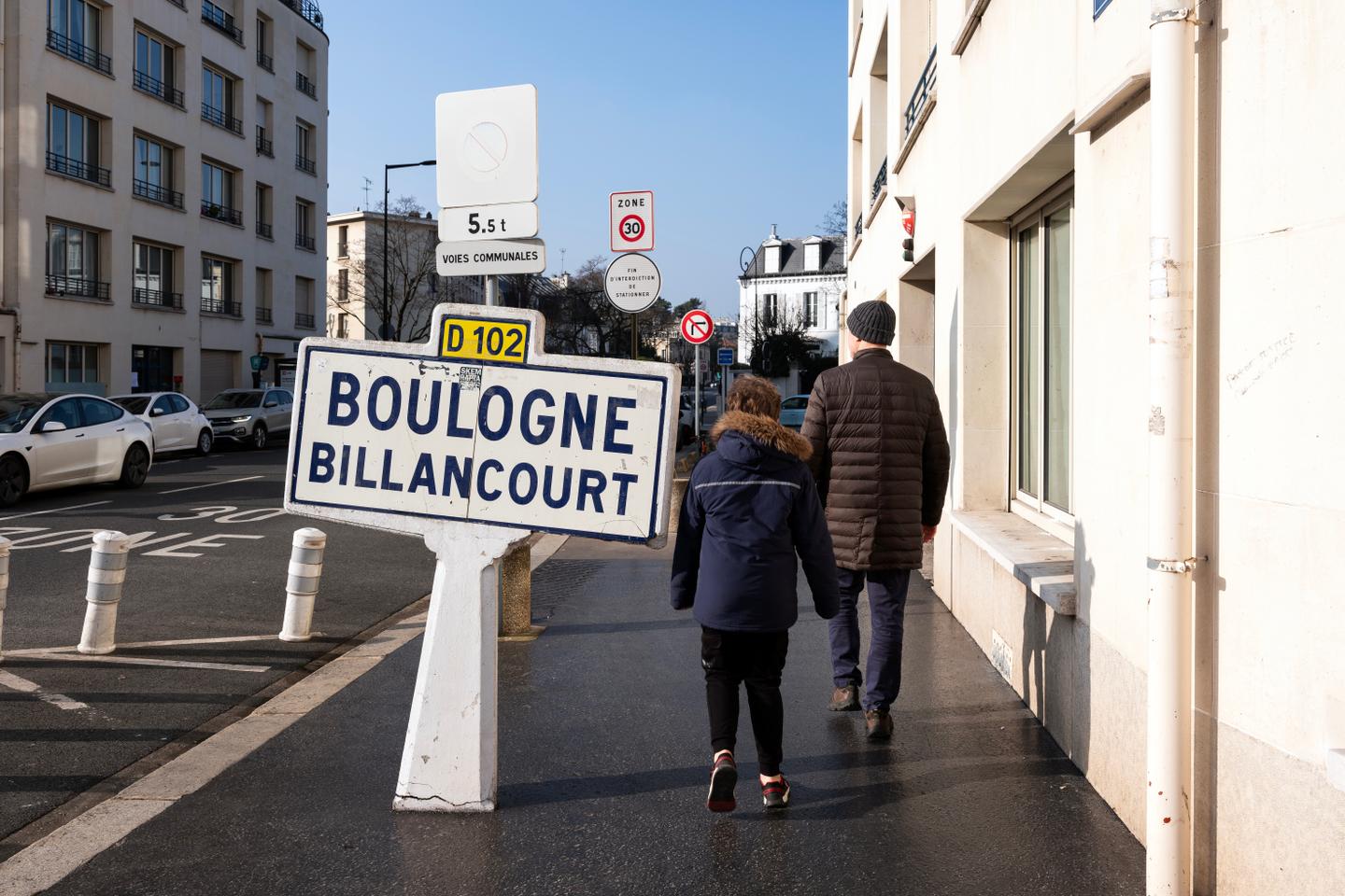 Entre Boulogne-Billancourt et Sèvres, microvoyages au bout de la ligne 9 du métro parisien Entre Boulogne-Billancourt et Sèvres, microvoyages au bout de la ligne 9 du métro parisien