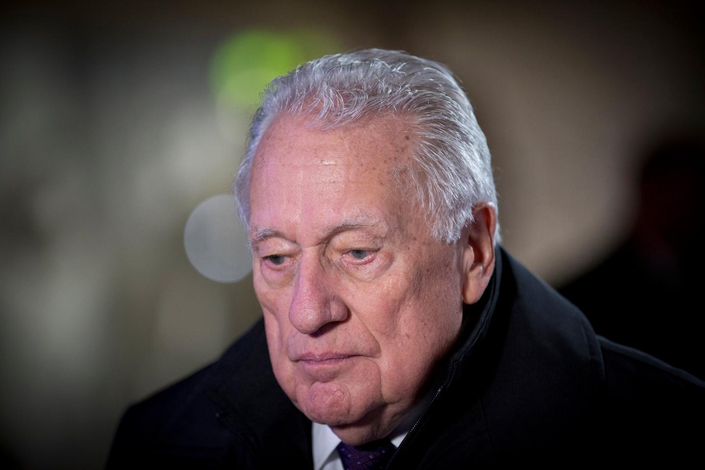 Secret Service agent who leaped to shield Kennedy from assassination dead at 93