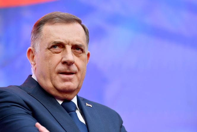 Milorad Dodik lors d’un rassemblement avec ses partisans, à Banja Luka, le 25 février 2025.