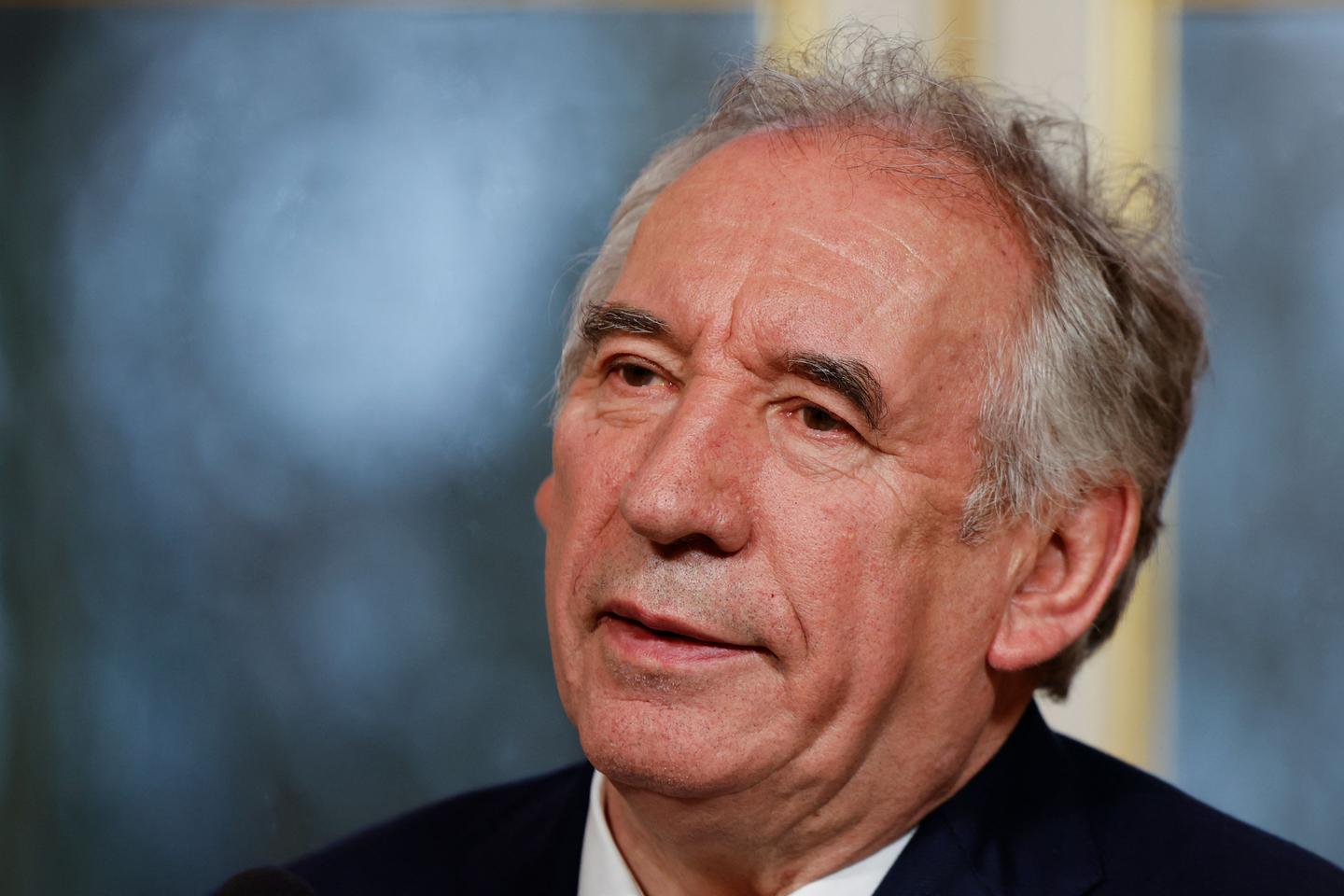 France threatens to review longstanding accords with Algeria