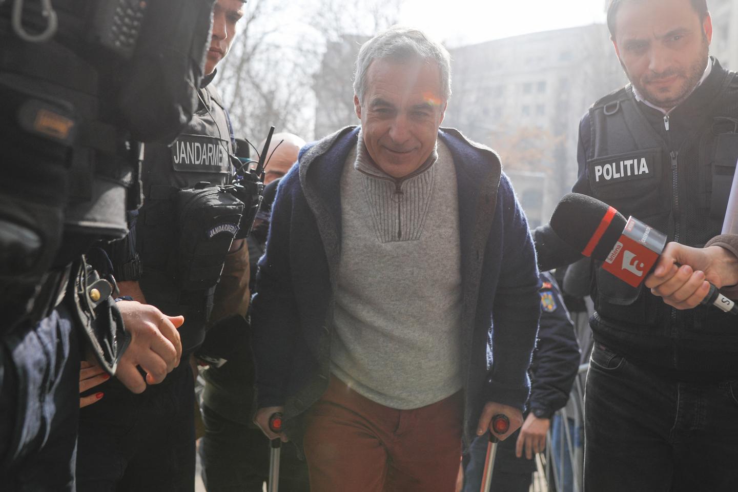 Romania prosecutors question far-right politician after annulled vote