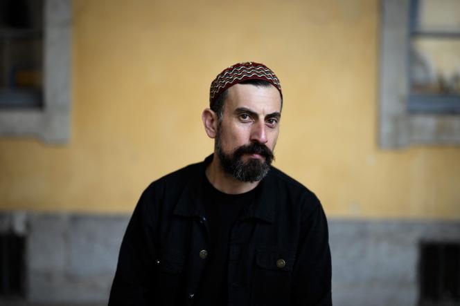 Ahmed Tobasi au théâtre Les Subs, à Lyon, le 18 octobre 2023.