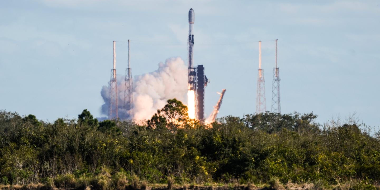 L’ombre d’Elon Musk et de Starlink plane, depuis l’espace, sur les opérateurs de téléphonie mobile