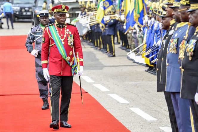 O general Brice Oligui Nguema, presidente de transição do Gabão, 30 de agosto de 2024, em Libreville.