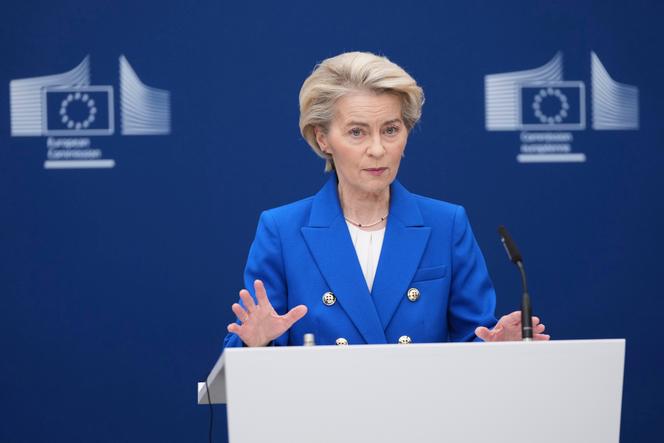 La présidente de la Commission européenne, Ursula von der Leyen, s’exprime lors d’une conférence de presse sur le paquet défense au siège de l’UE à Bruxelles, le 4 mars 2025.