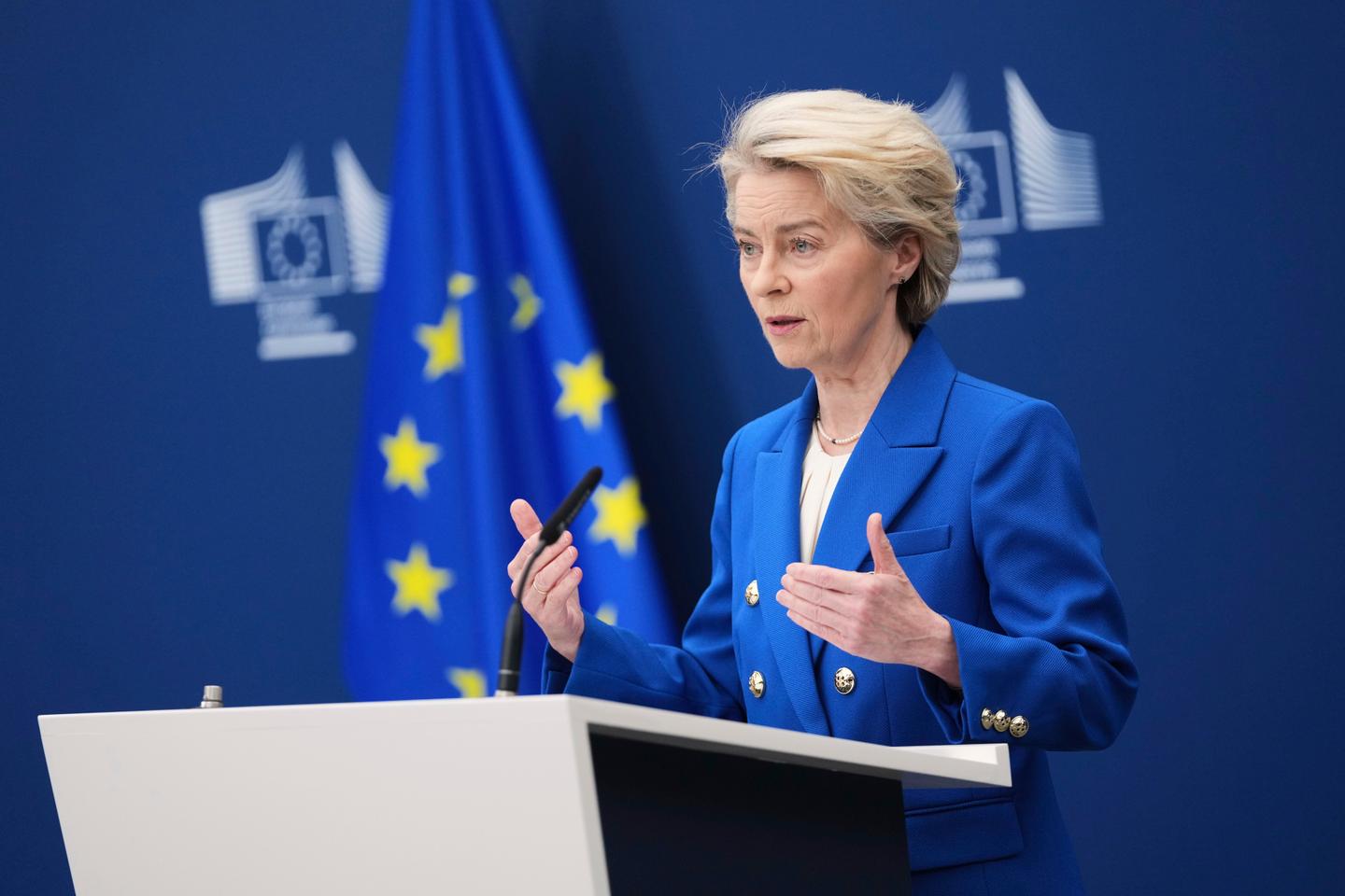 EU chief unveils €800 billion plan to 'rearm' Europe