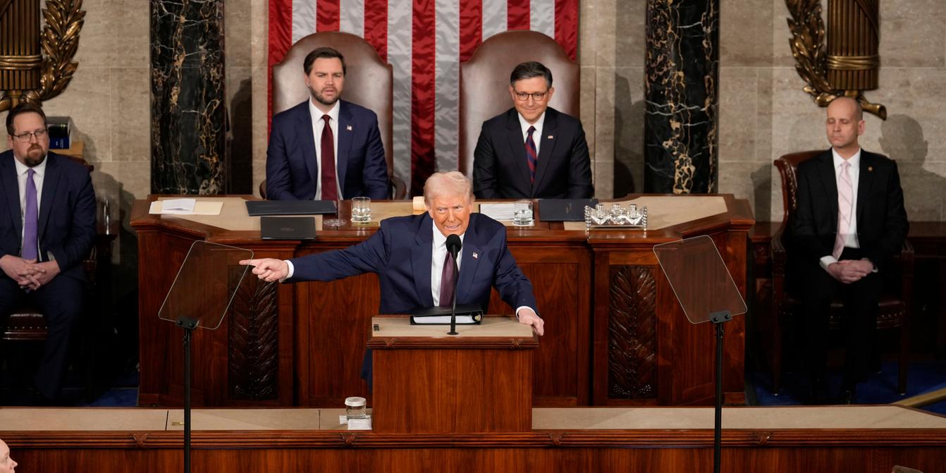 Trump celebrates shockwave of first weeks in uncompromising speech before  Congress