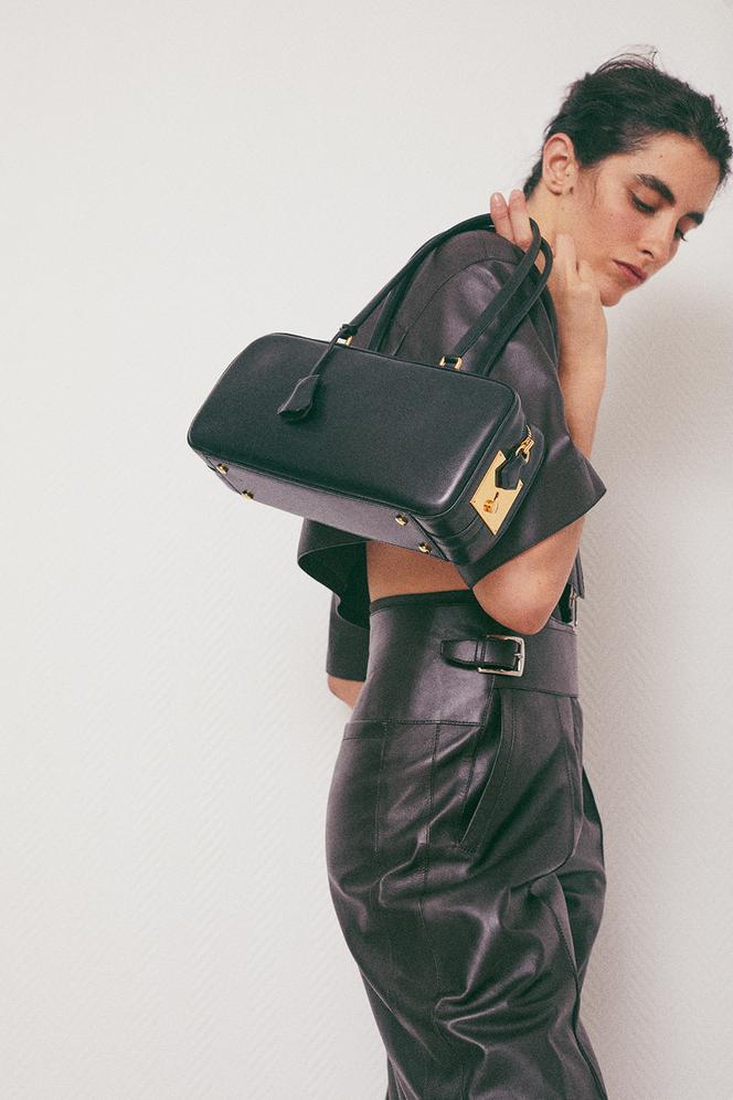 Sac Faubourg Express, en veau Evergrain, prix sur demande, veste et pantalon, Hermès. 