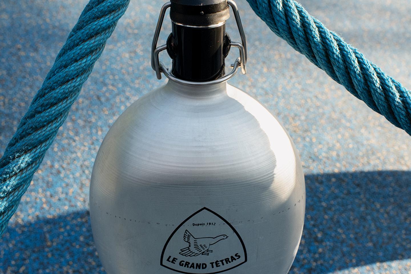 Gourde aluminium LE GRAND TETRAS Originale Concave 1 litre - 7 coloris