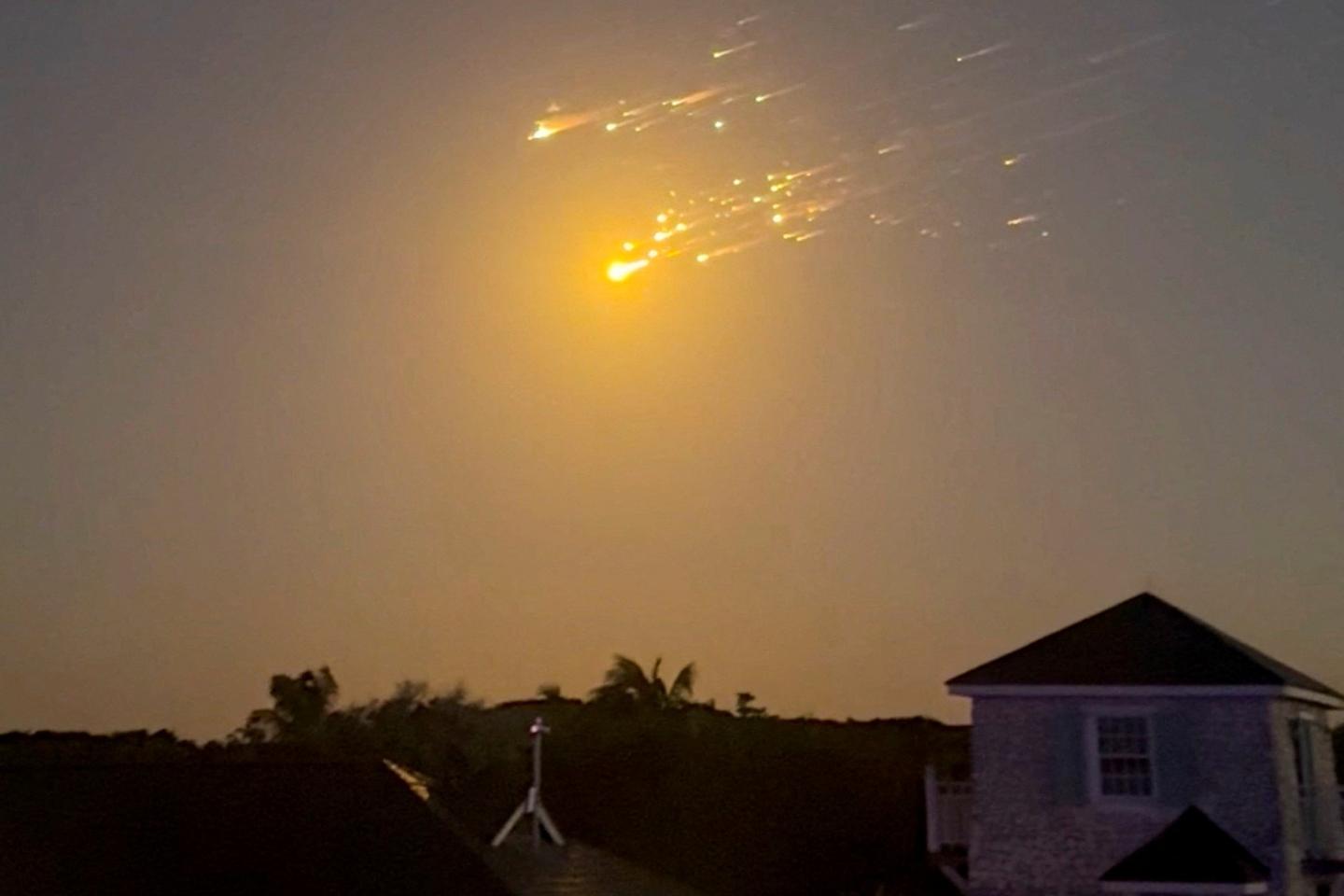 Aux Bahamas et aux îles Turques-et-Caïques, les fusées Starship entraînent de nouvelles pollutions