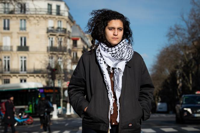 Yasmine, 19 ans, étudiante en géographie, à Paris, le 27 janvier 2025.
