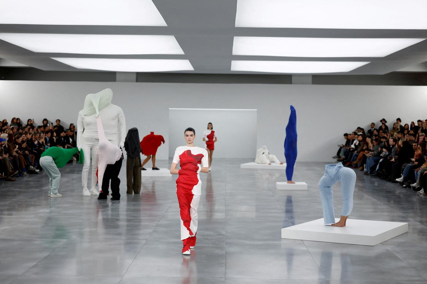 Paris Fashion Week: Japanese designers, or the reinvention of the wardrobe