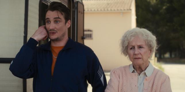 « On ira » : un road trip drôle et tendre autour de la fin de vie