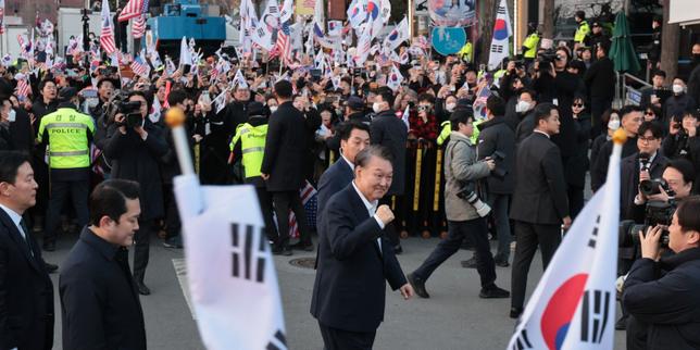 En Corée du Sud, la libération du président Yoon Suk Yeol exacerbe les tensions