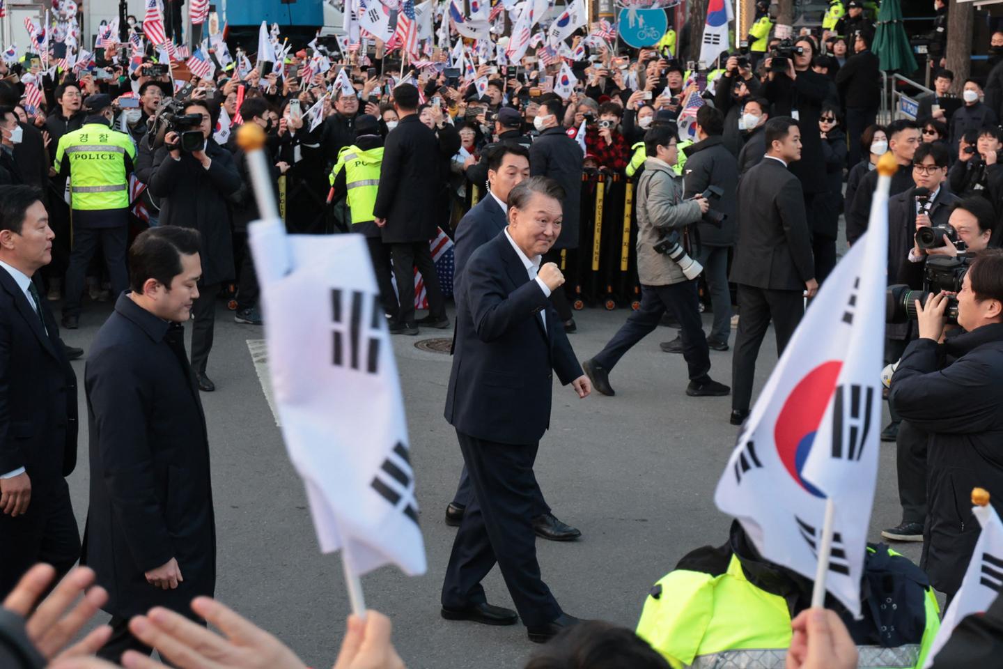 Release of President Yoon exacerbates tensions in South Korea