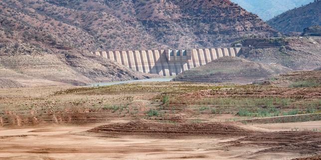 Entre le Maroc et l’Algérie, l’oued Guir au cœur d’une « guerre de l’eau » aux enjeux cruciaux