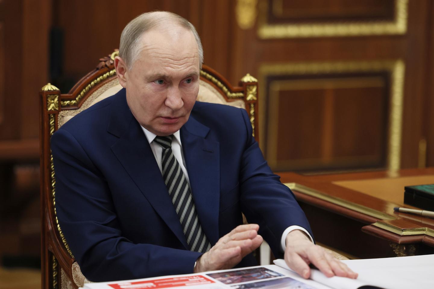 Russia remains cautious after US ceasefire proposal