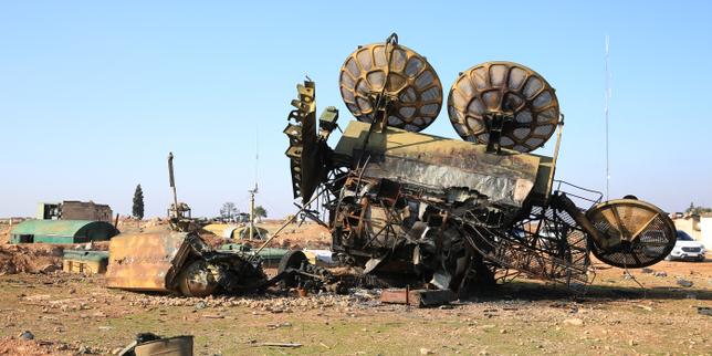 En state, Proche-Orient : l’armée israélienne affirme avoir mené des frappes sur des sites militaires dans le sud de la Syrie thumbnail