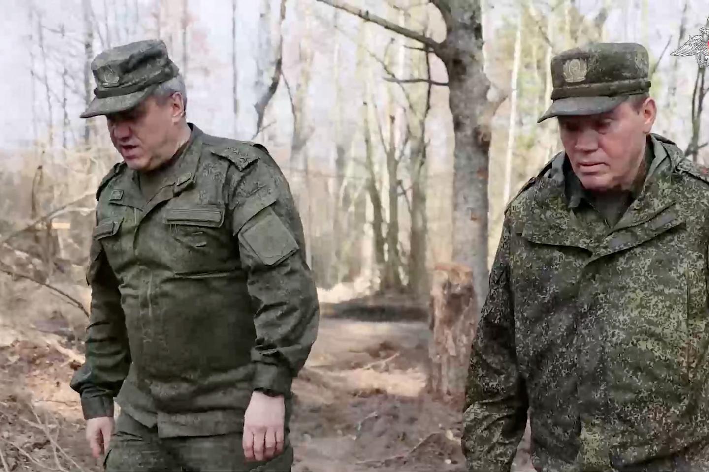 Kyiv appears to be withdrawing from Russia's Kursk region under pressure from Washington