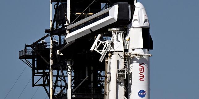 Report de la mission devant ramener les astronautes américains bloqués dans l’ISS