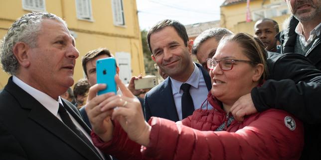 A Marseille, un adjoint PS au maire et son père jugés jeudi pour violence présumée contre des militants LFI thumbnail