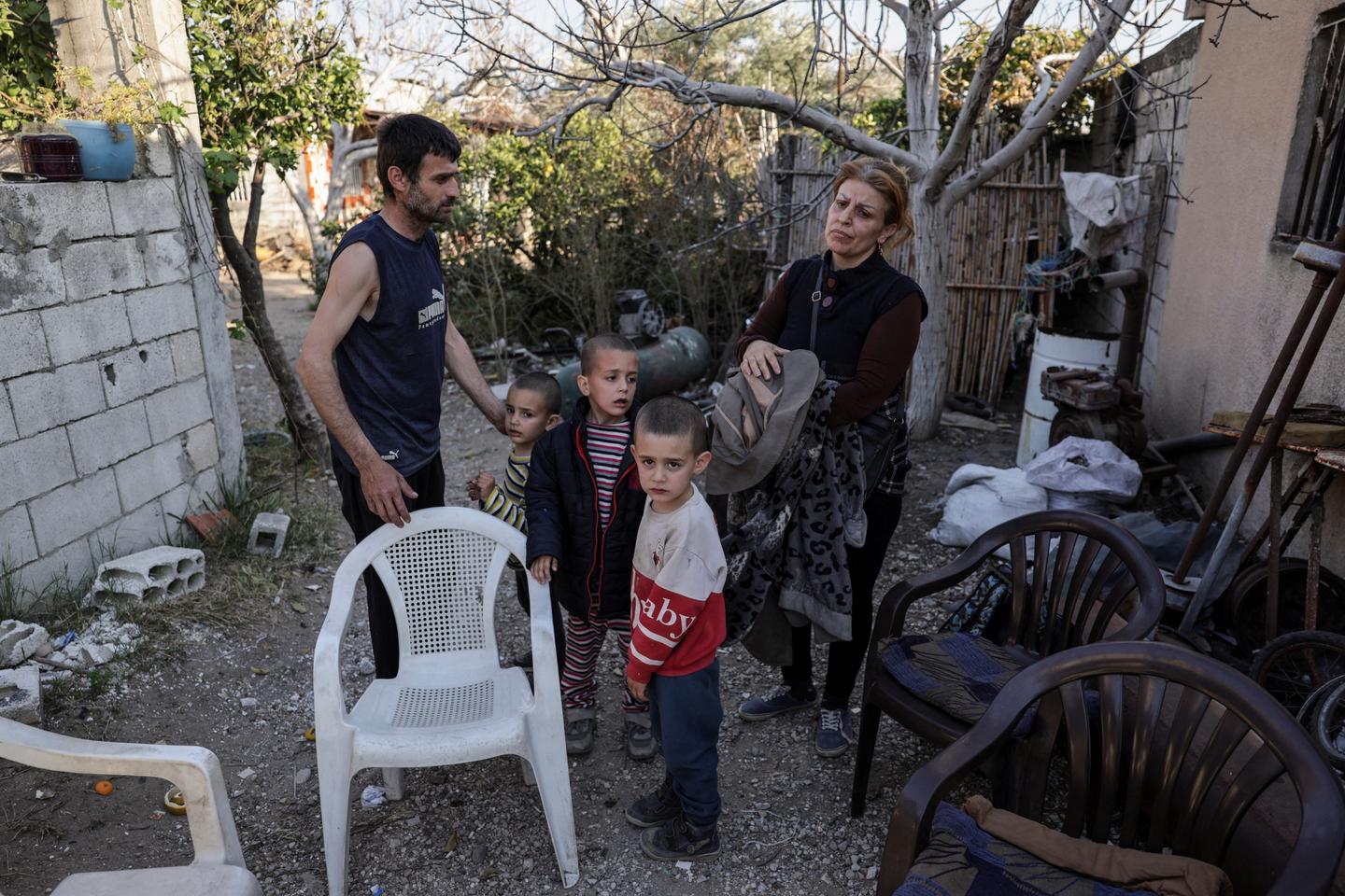 In Syria's coastal villages, the Alawite community feels abandoned by the new authorities: 'We want the attackers to be punished'