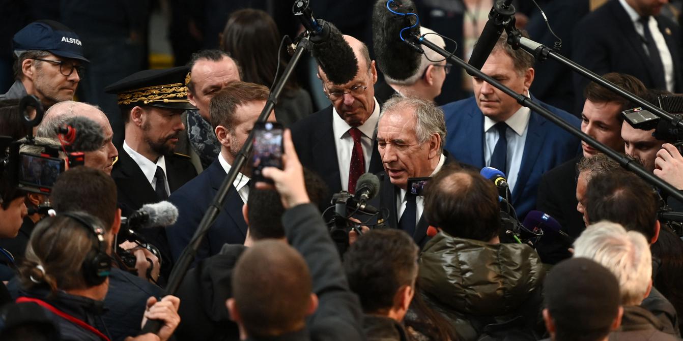 La joute entre François Bayrou et Edouard Philippe expose un sujet d'une  brûlante actualité : comment faire bouger un pays fracturé ? »
