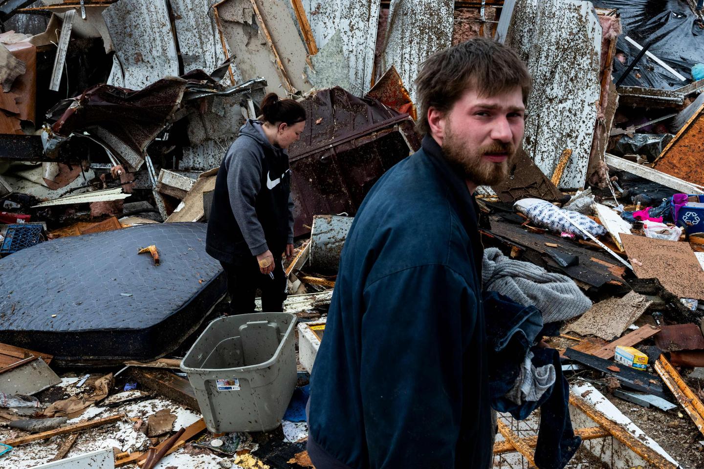 At least 27 dead as tornadoes ravage central US