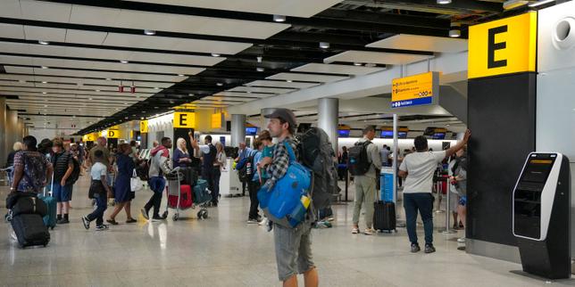 L’aéroport de Londres-Heathrow fermé jusqu’à vendredi soir en raison d’une panne de courant