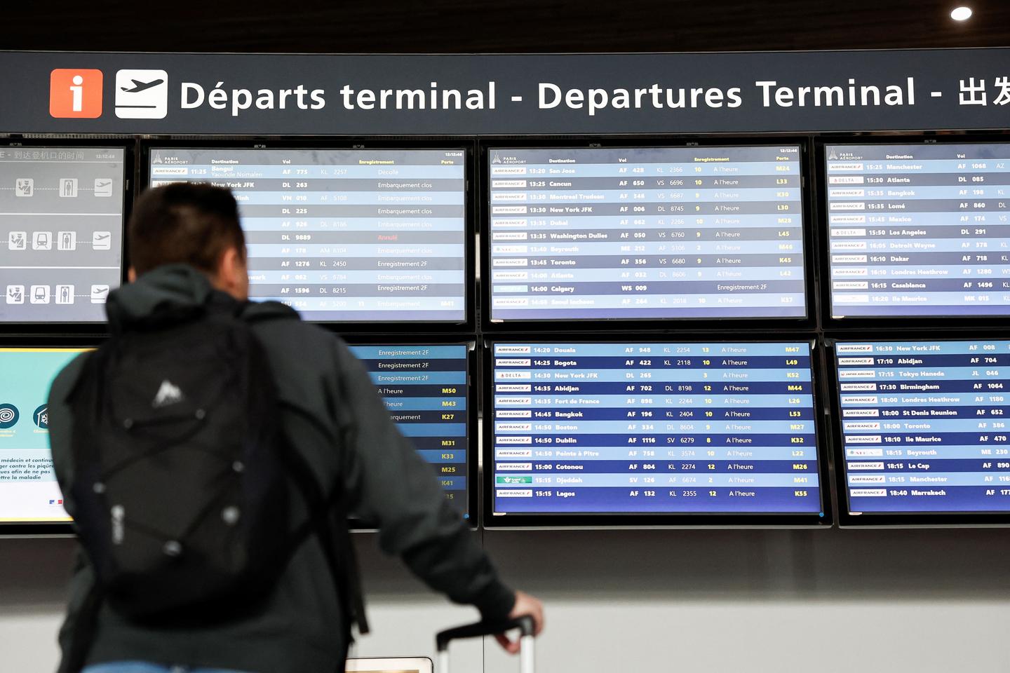 France updates US travel advice over gender 'at birth'