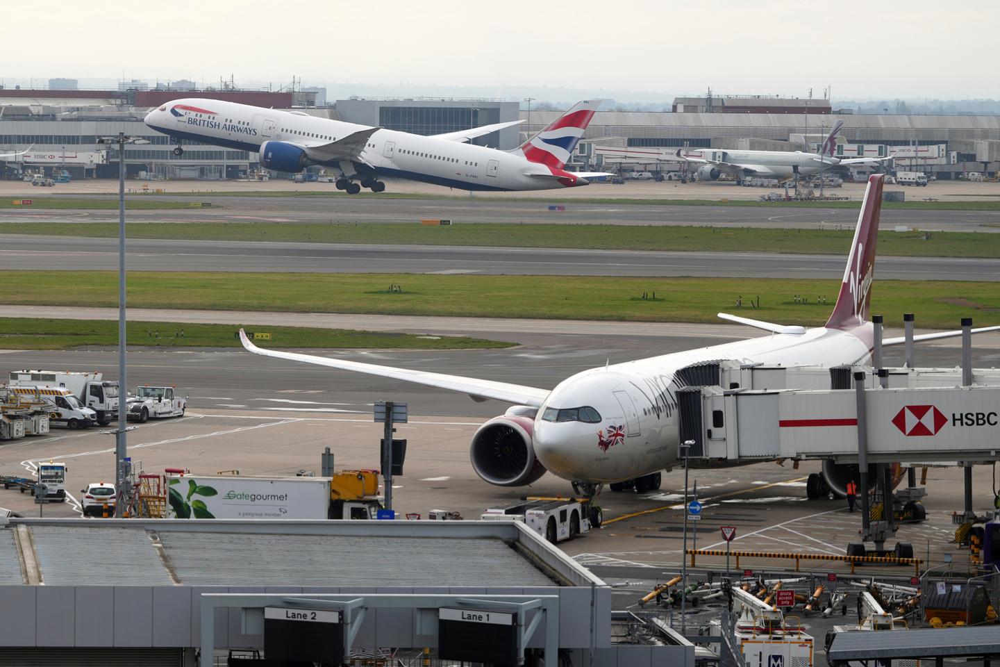 Heathrow Airport back to 'fully operational' after fire