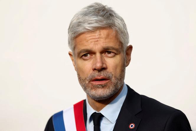 The leader of deputies of the republican right, Laurent Wauquiez, during a rally in support of the writer Boualem Sansal, in Paris, on March 25, 2025.