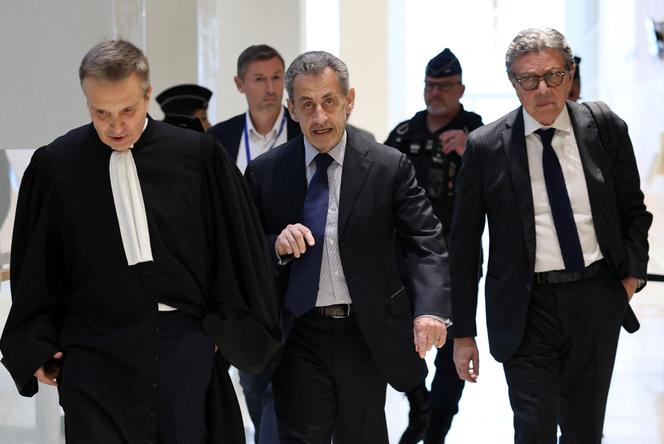 Nicolas Sarkozy au tribunal de Paris, le 27 mars 2025.