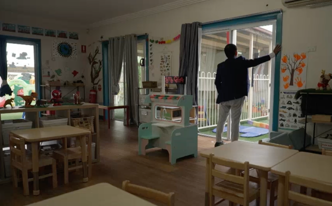 Capture d’écran du reportage « Confiance brisée », diffusé sur la chaîne publique australienne ABC, le 17 mars 2025.