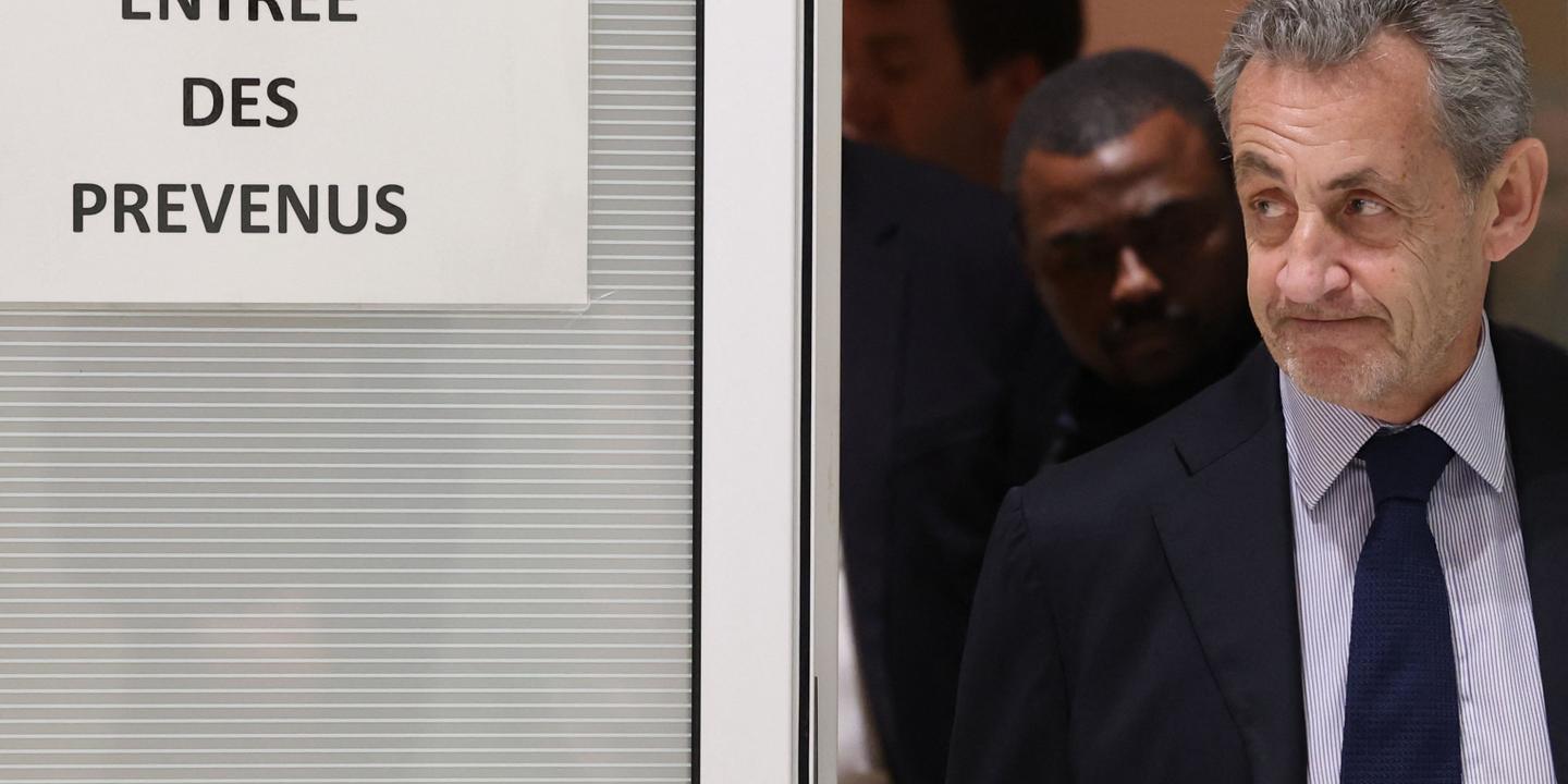 Nicolas Sarkozy admis au régime de la libération conditionnelle, son bracelet électronique lui a été retiré