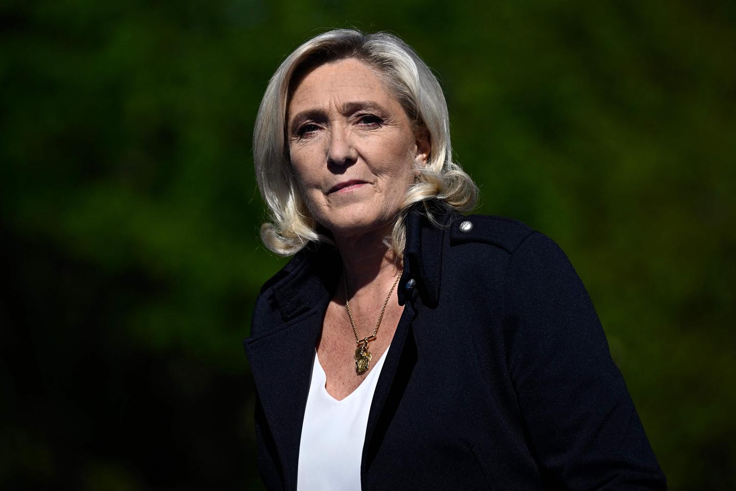 Man convicted after threatening  judge who barred Le Pen from presidential race