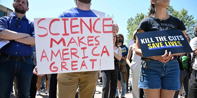 La liberté de la recherche et de l’enseignement est en recul dans un grand nombre de pays