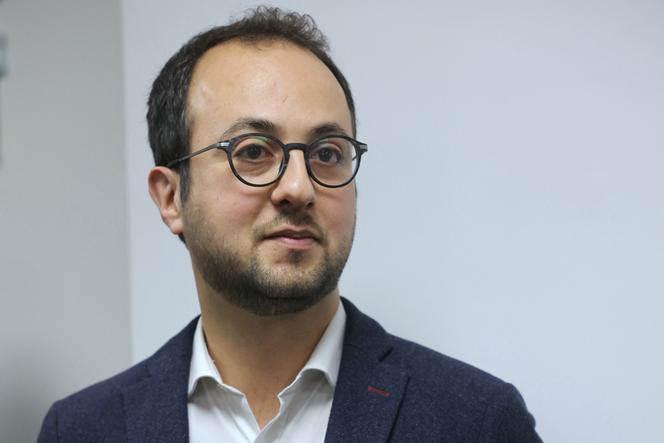 Saïd Benmouffok, lors de l’inauguration du siège du parti Place publique, à Paris, le 25 janvier 2025.