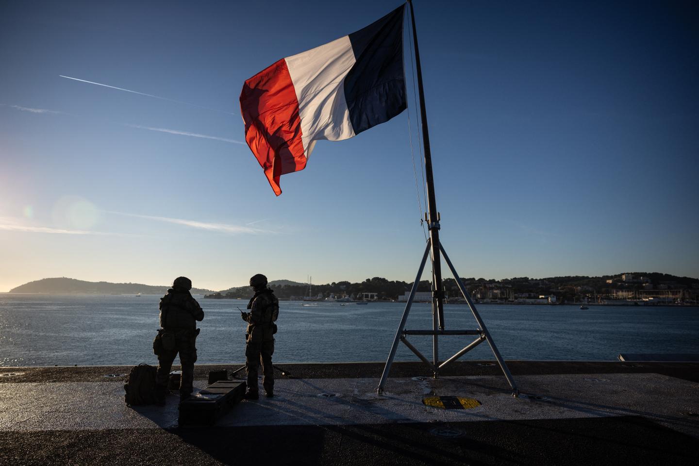 Le ministère des armées écarte tout risque pour les catapultes du futur porte-avions France-Libre.