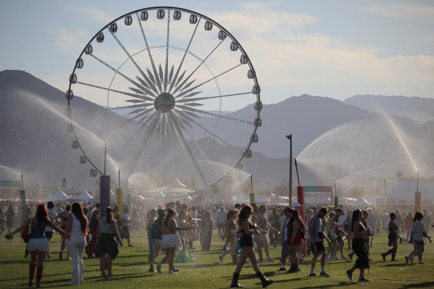 Coachella kicks off with Lady Gaga on the main stage