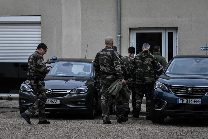 Lors des recherches d’Agathe Hilairet, retrouvée morte dans un sous-bois un mois plus tard, à Vivonne (Vienne), le 13 avril 2025.