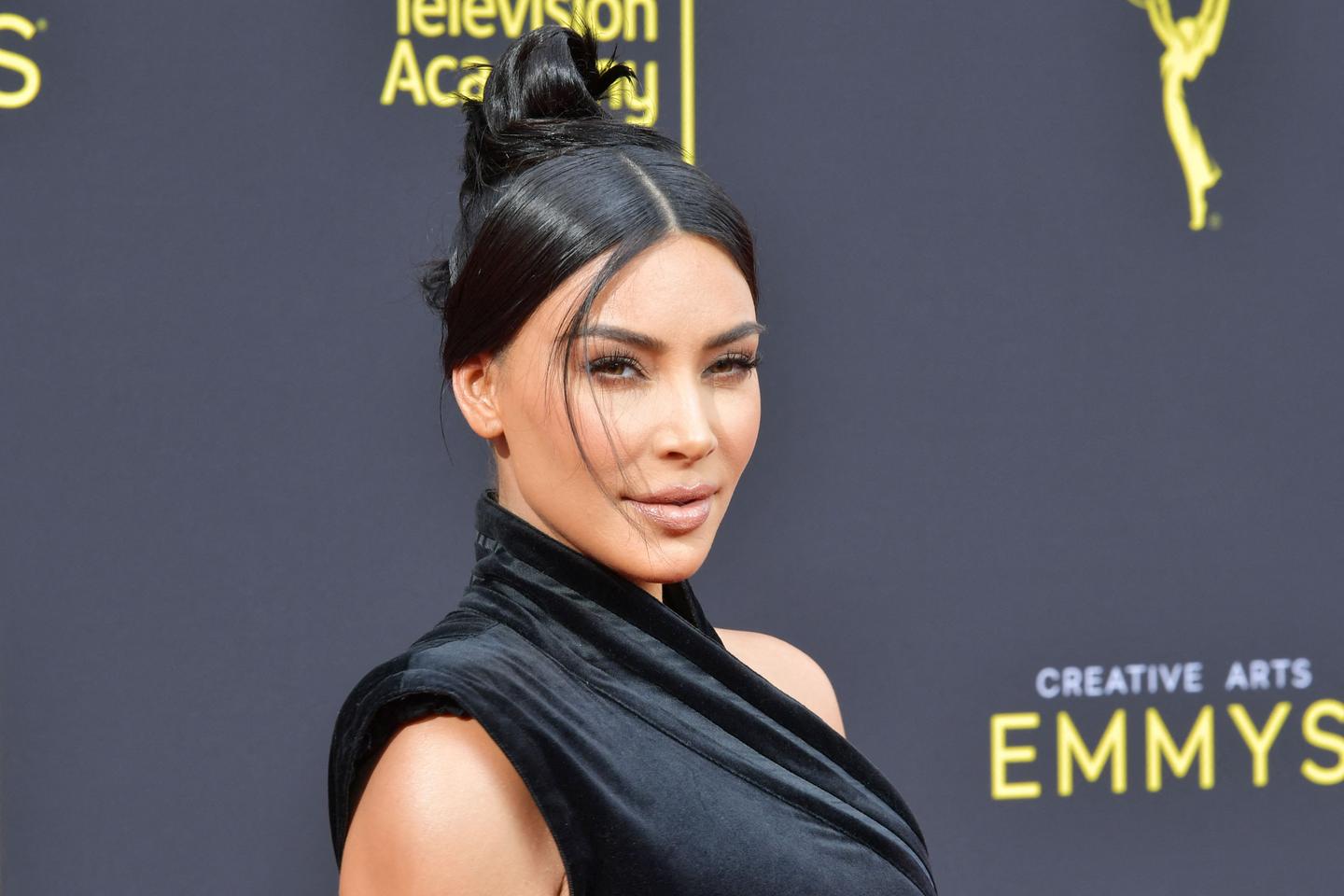 Kim Kardashian to testify at Paris jewelry theft trial