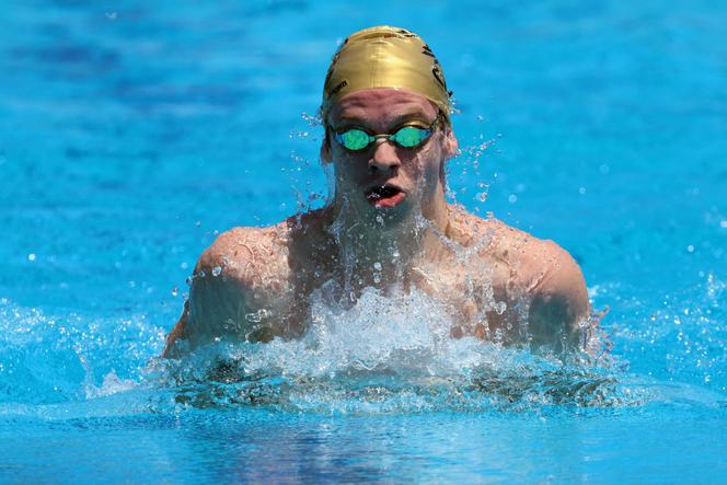 Léon Marchand, à l’entraînement, à Saint-Denis de la Reunion, le 21 décembre 2024.