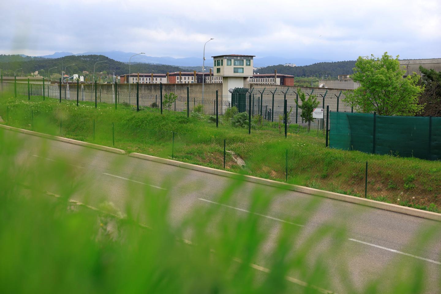 Agression à la prison d’Aix-Luynes, dans les Bouches-du-Rhône, deux surveillants blessés, dont un gravement